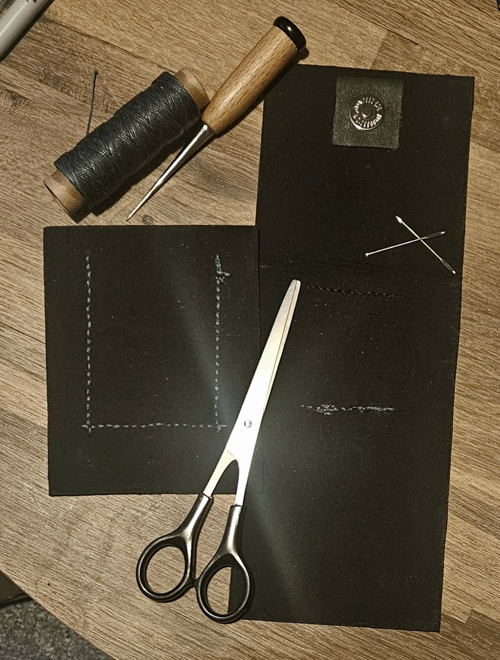 Phone Holster | Handcrafted Leather